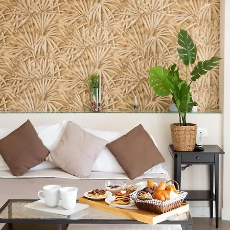 Bed & Breakfast 8 Naples